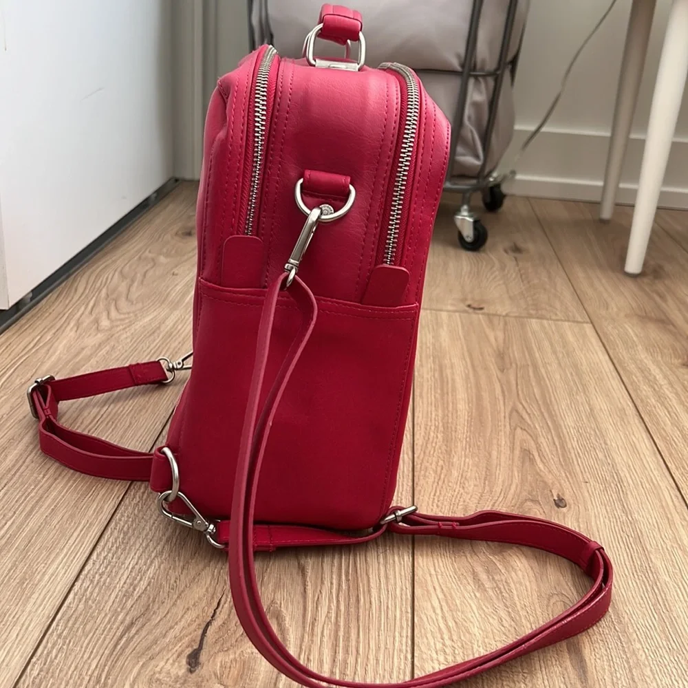 Adidas Originals Women's Pink O Shape Backpack - Picture 5 of 6